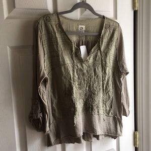 Anthropologie TINY embroidered top